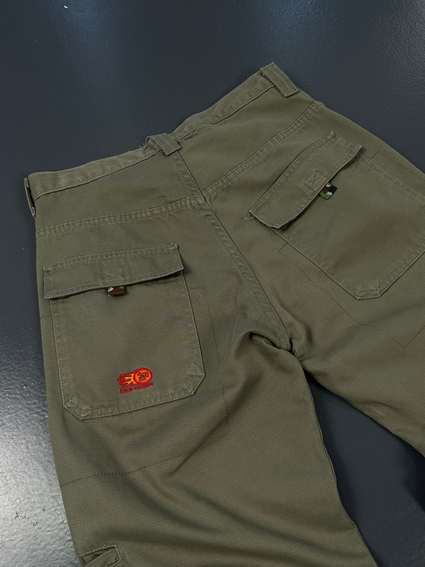 PANTALÓN LEE CARGO Y2K
