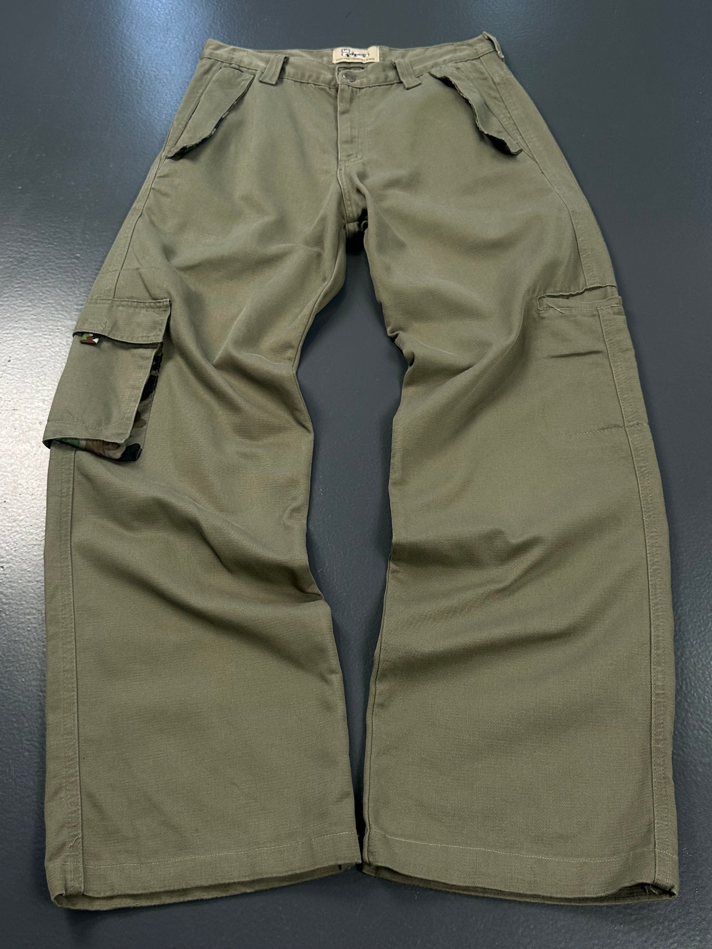 PANTALÓN LEE CARGO Y2K