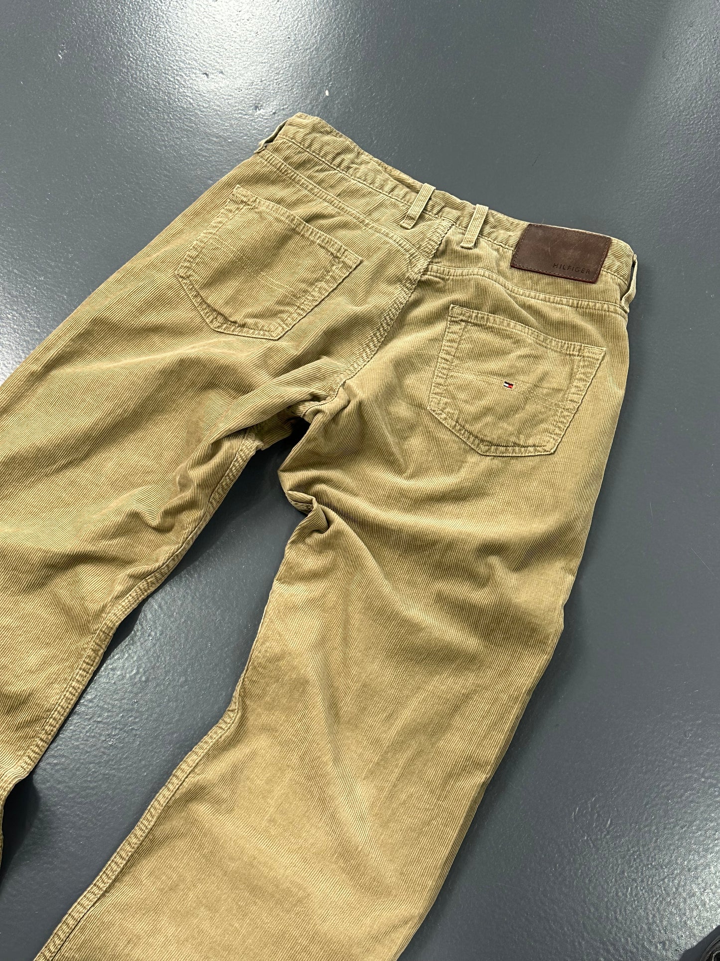 PANTALÓN TOMMY HILFIGER PANA VINTAGE