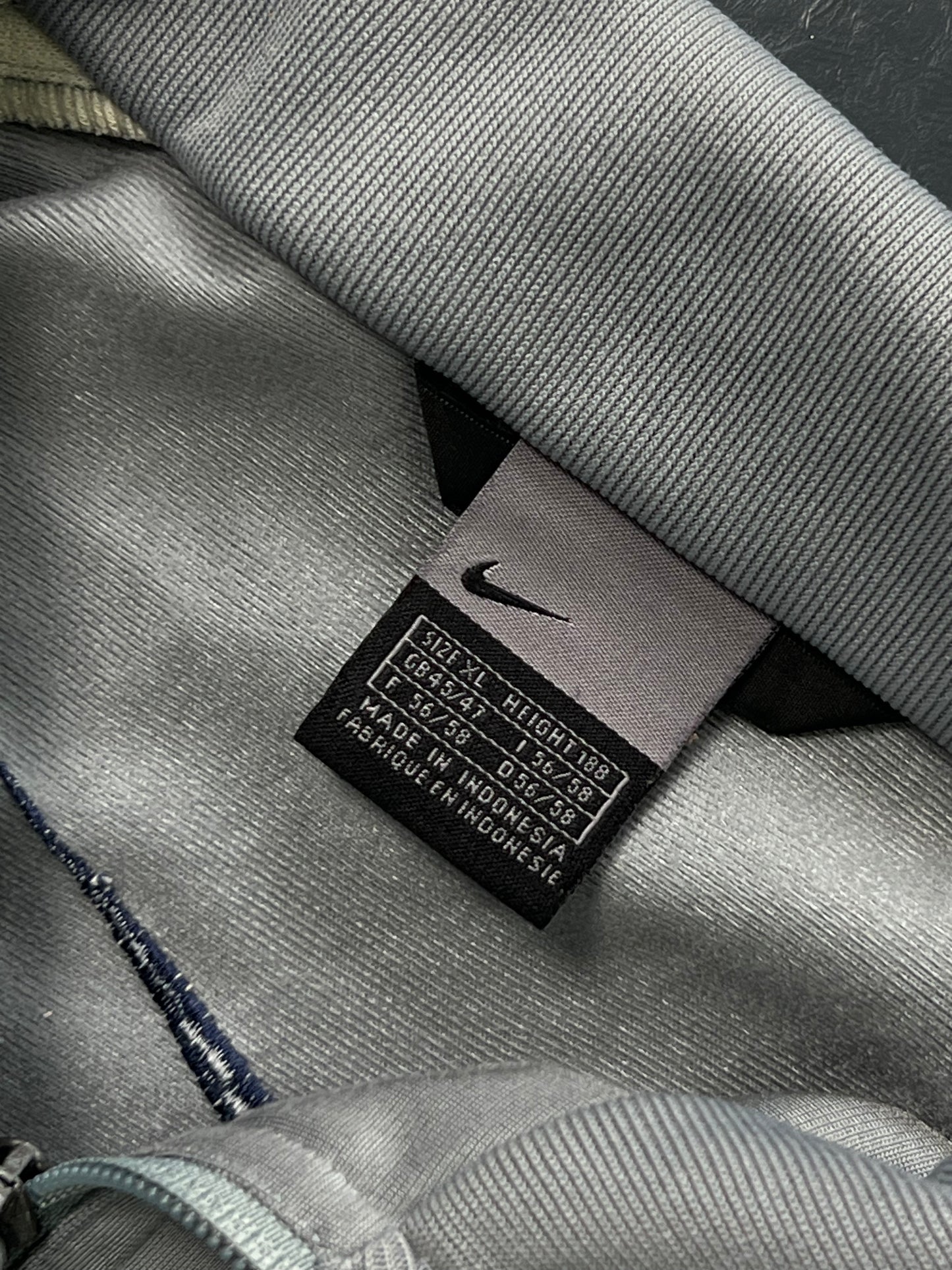 TRACK JACKET NIKE Y2K VINTAGE GREY lo