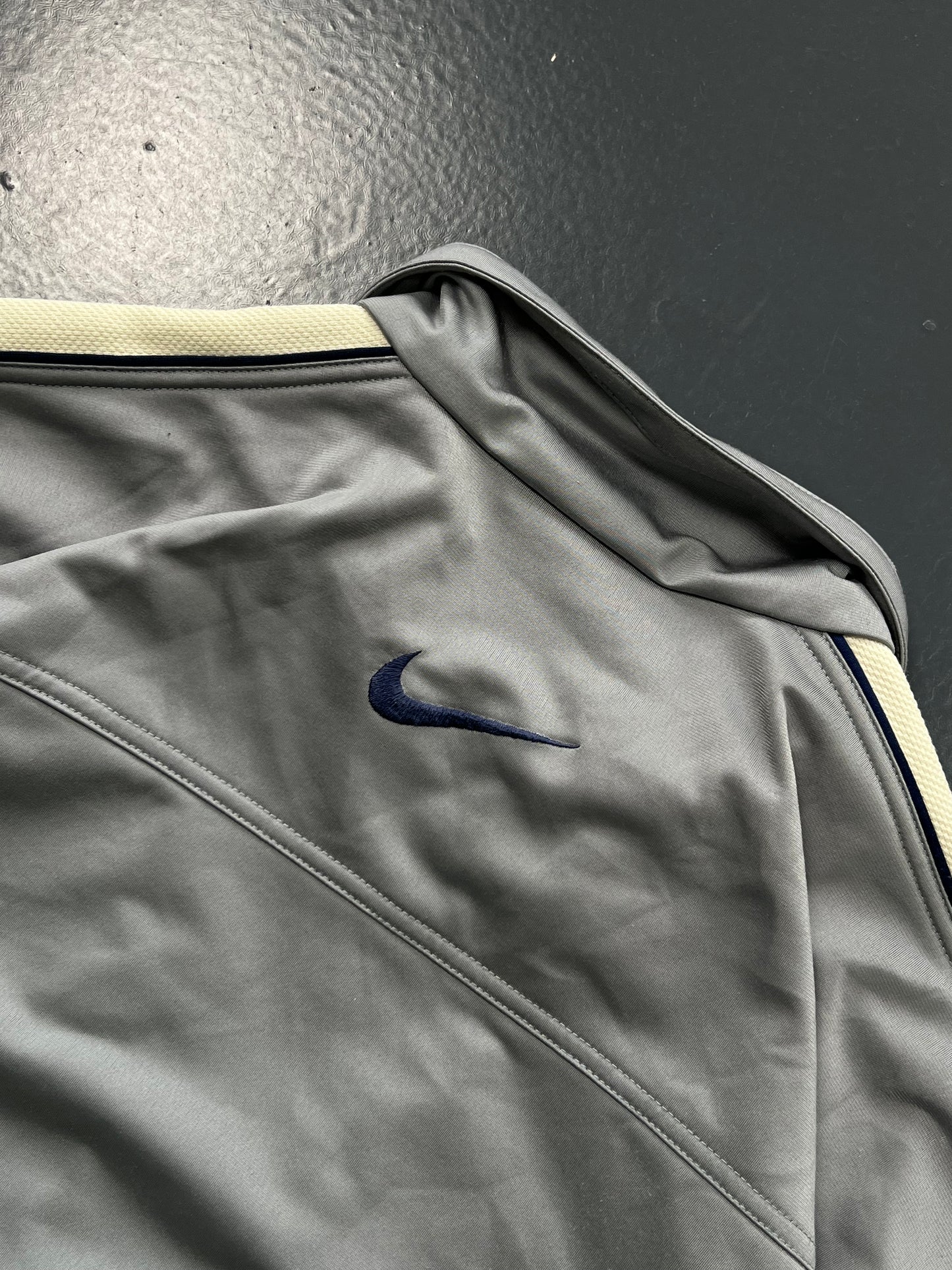 TRACK JACKET NIKE Y2K VINTAGE GREY lo