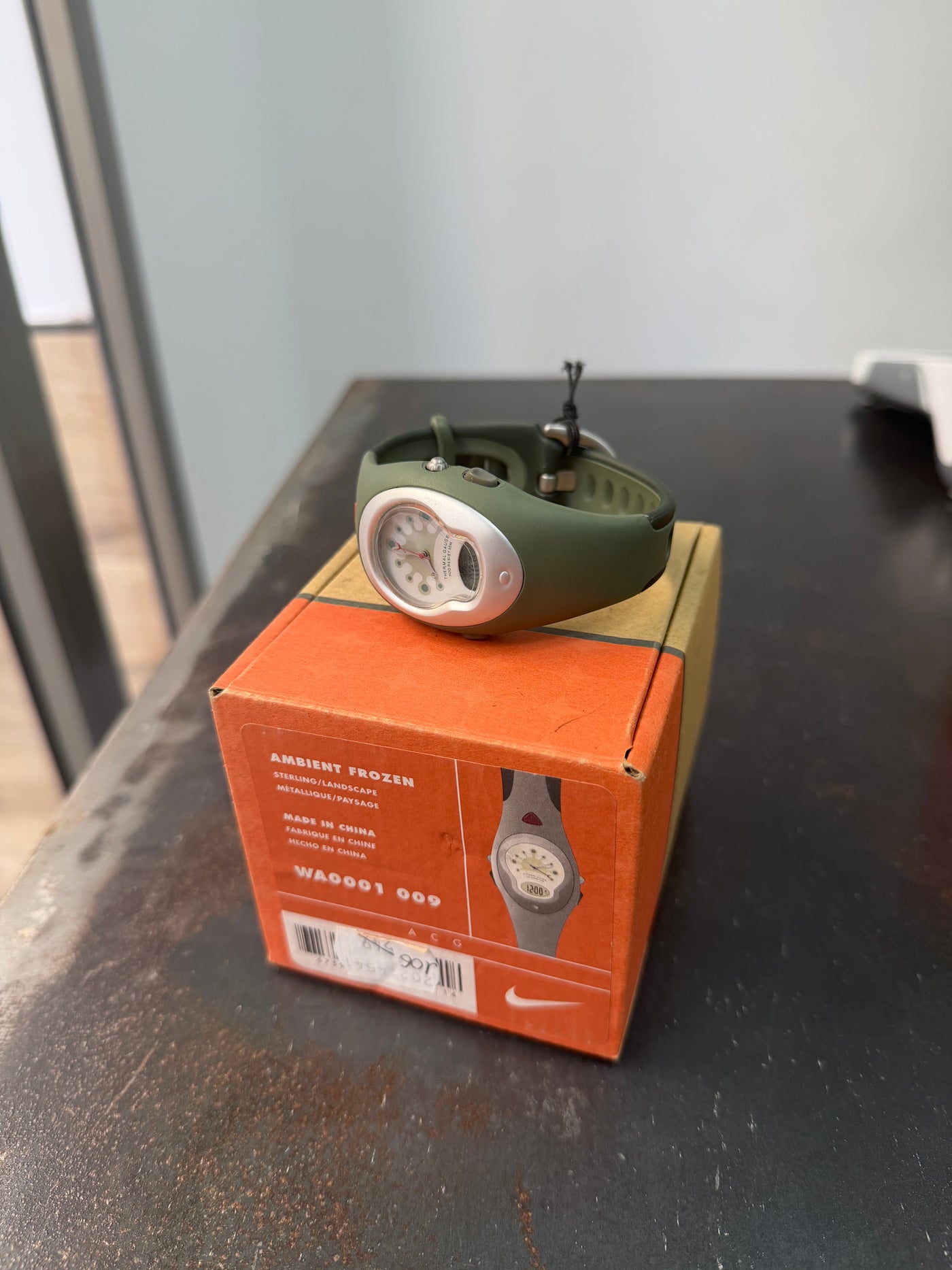 RELOJ NIKE ACG THERMAL GAUGE
