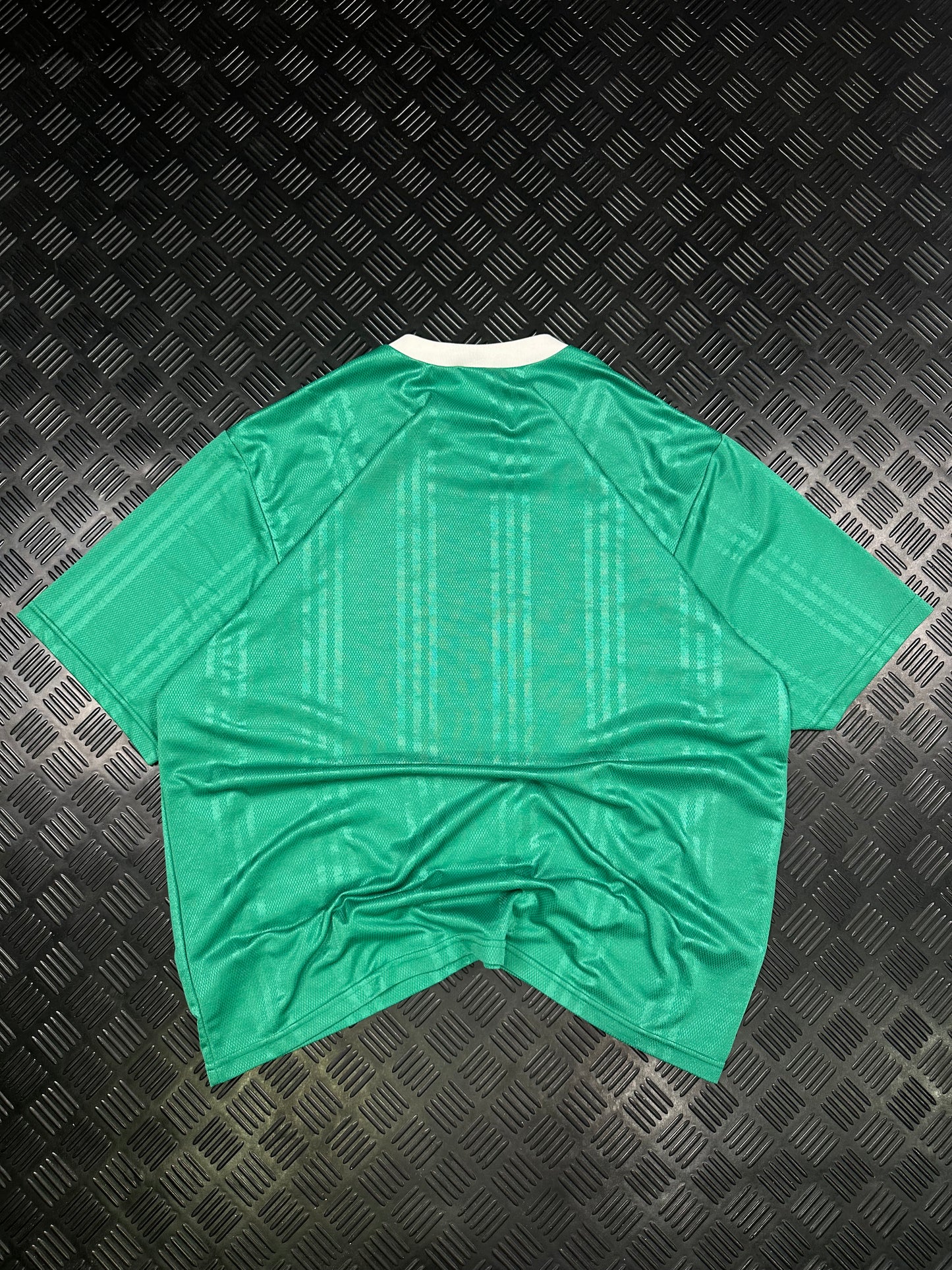 CAMISETA ADIDAS SPORT VINTAGE