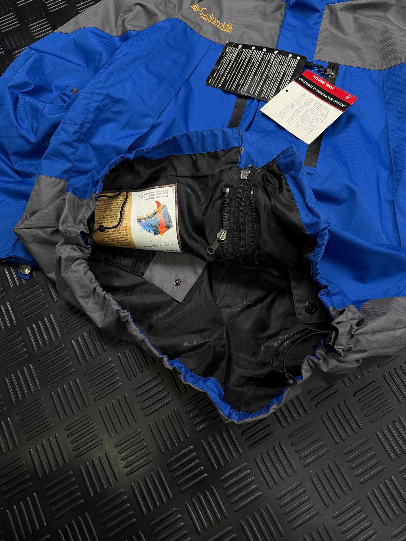 WINDBRAKER COLUMBIA VINTAGE