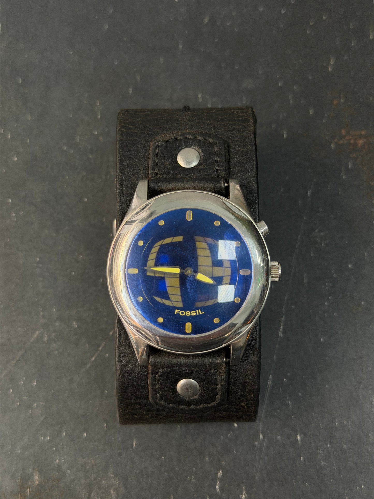 RELOJ FOSSIL BIG TIC CUERO Y2K