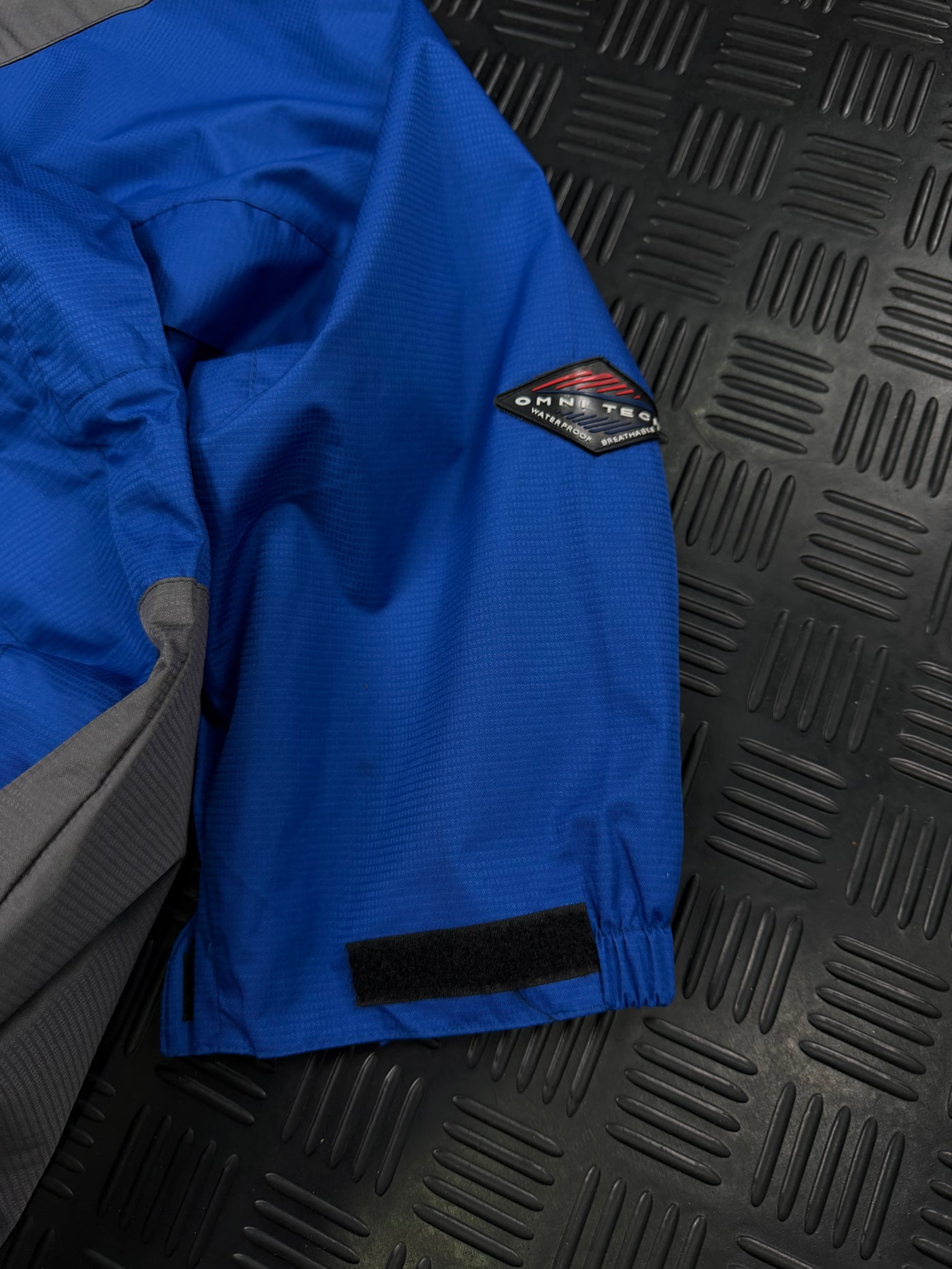 WINDBRAKER COLUMBIA VINTAGE