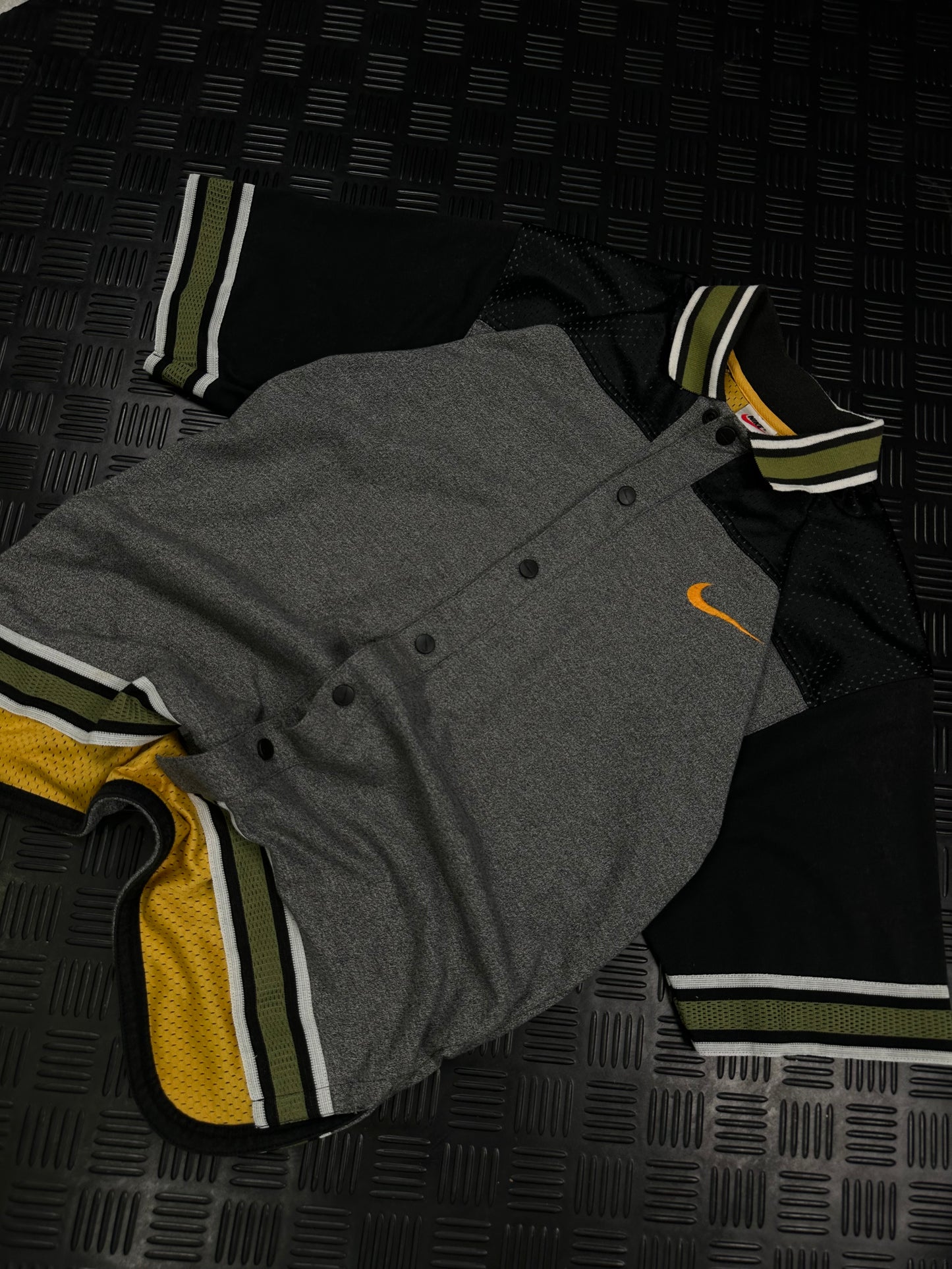 CAMISA NIKE BASKETBALL 90s