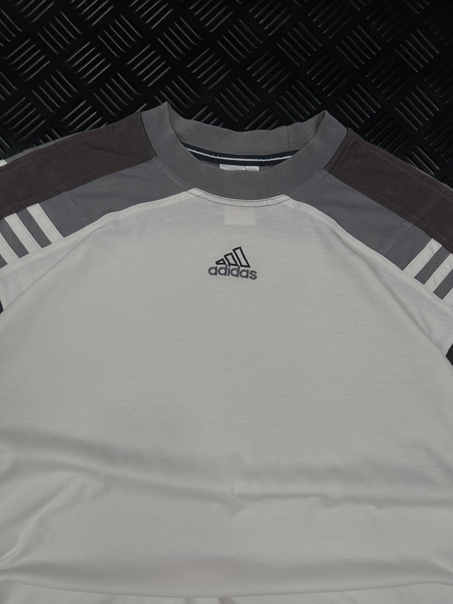 CAMISETA ADIDAS VINTAGE