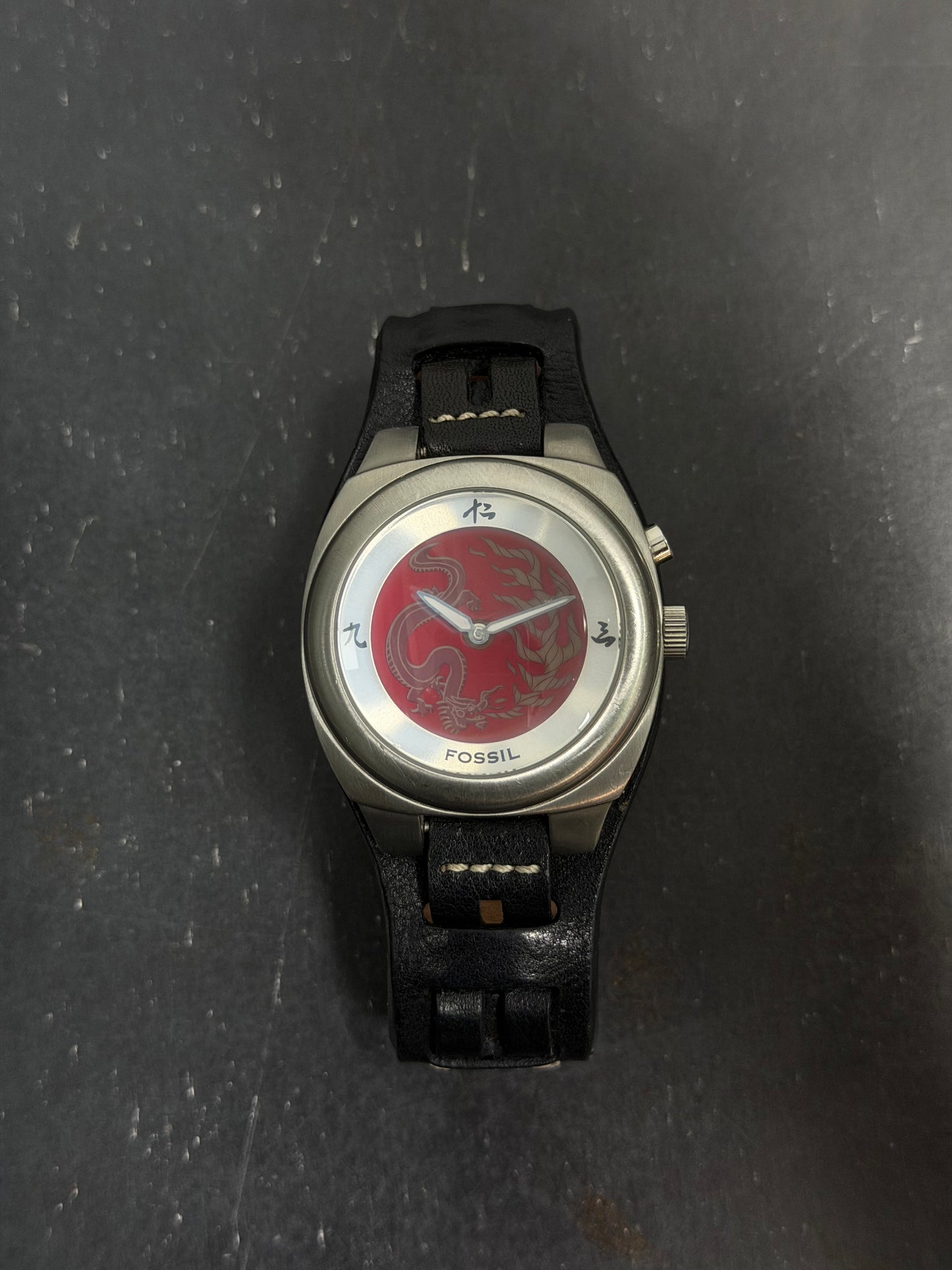 RELOJ FOSSIL BIG TIC DRAGRON Y2K