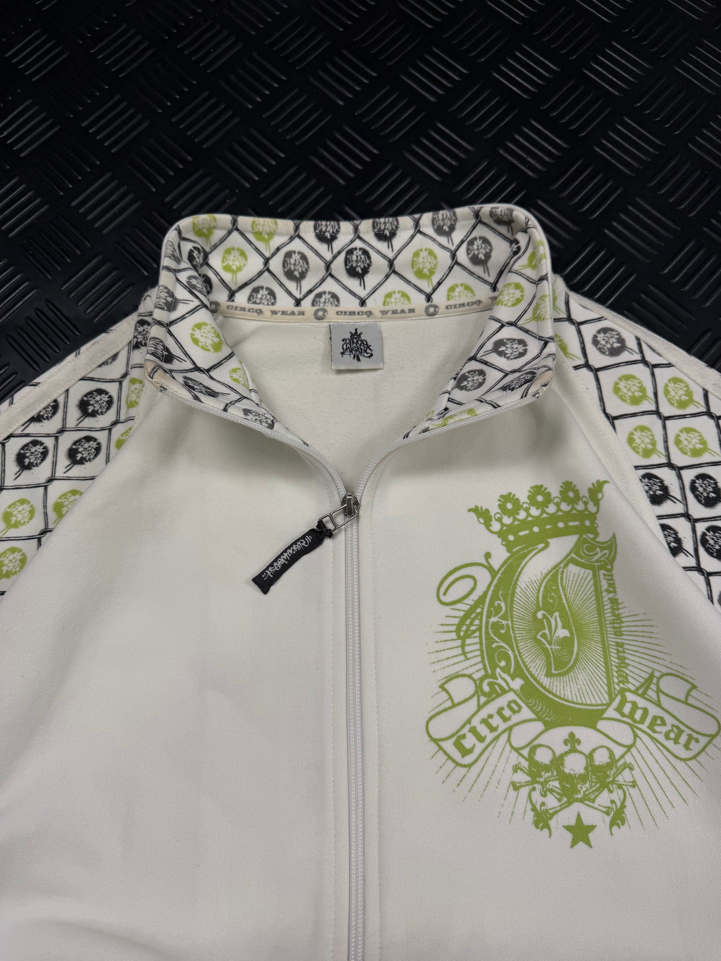 SUDADERA Y2K CIRCO WEAR VINTAGE