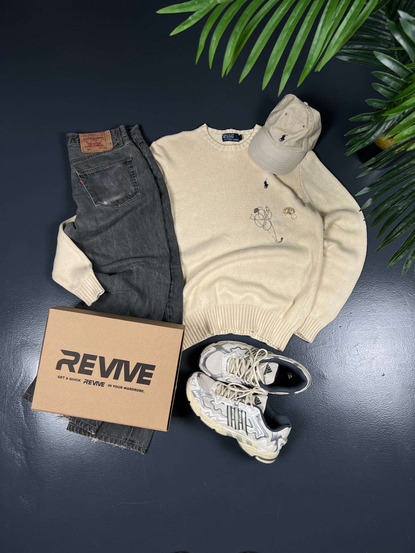 CLASSIC MYSTERY BOX