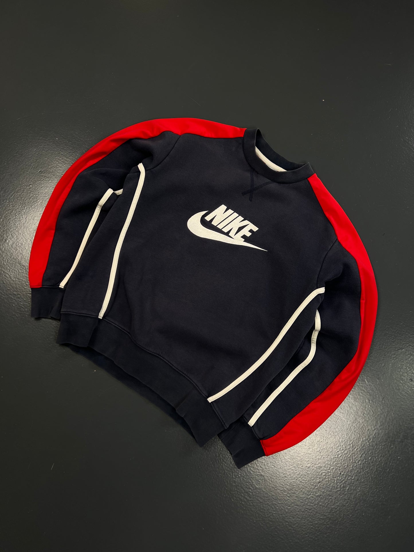 SUDADERA NIKE VINTAGE 00'S