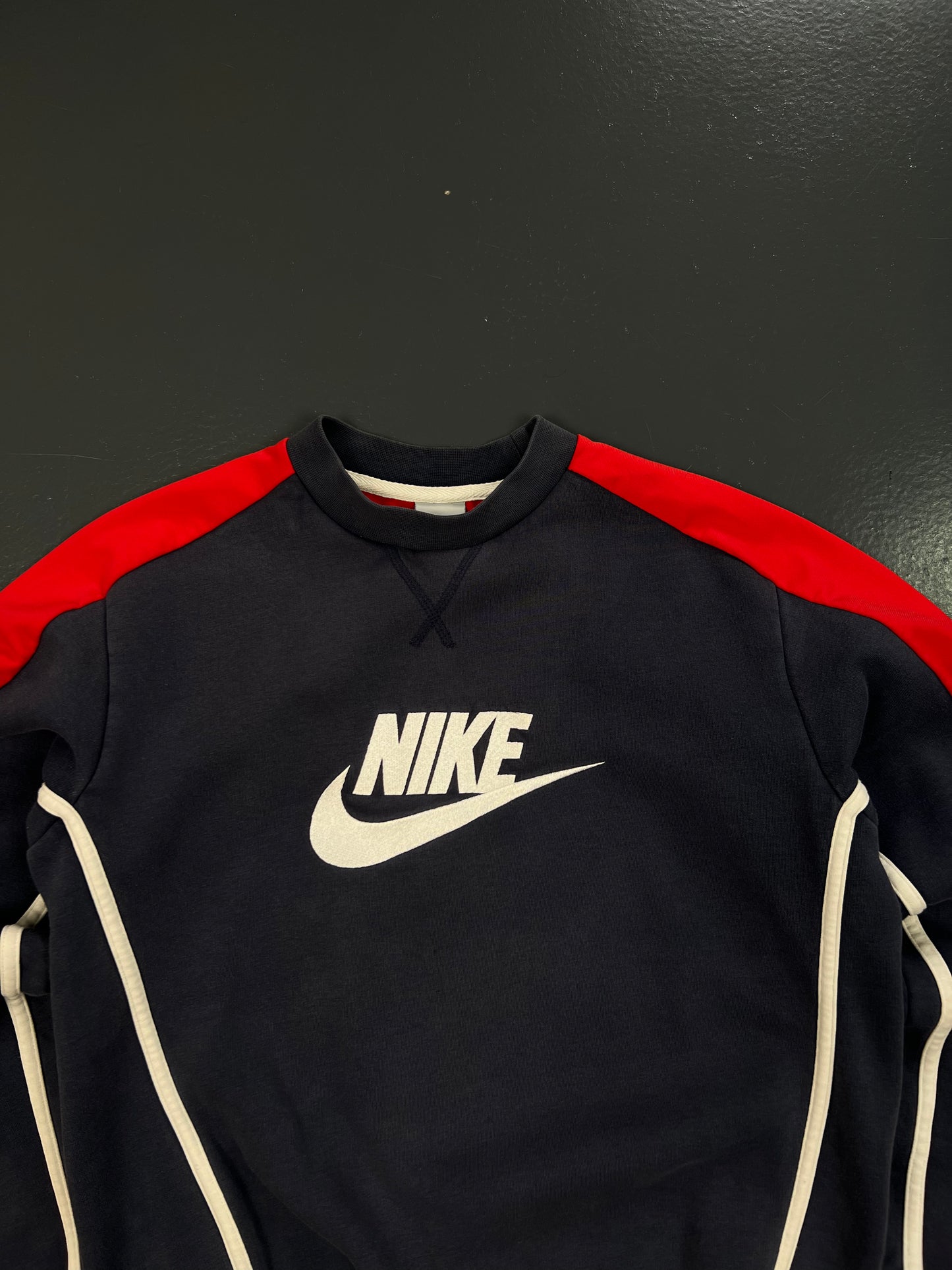 SUDADERA NIKE VINTAGE 00'S