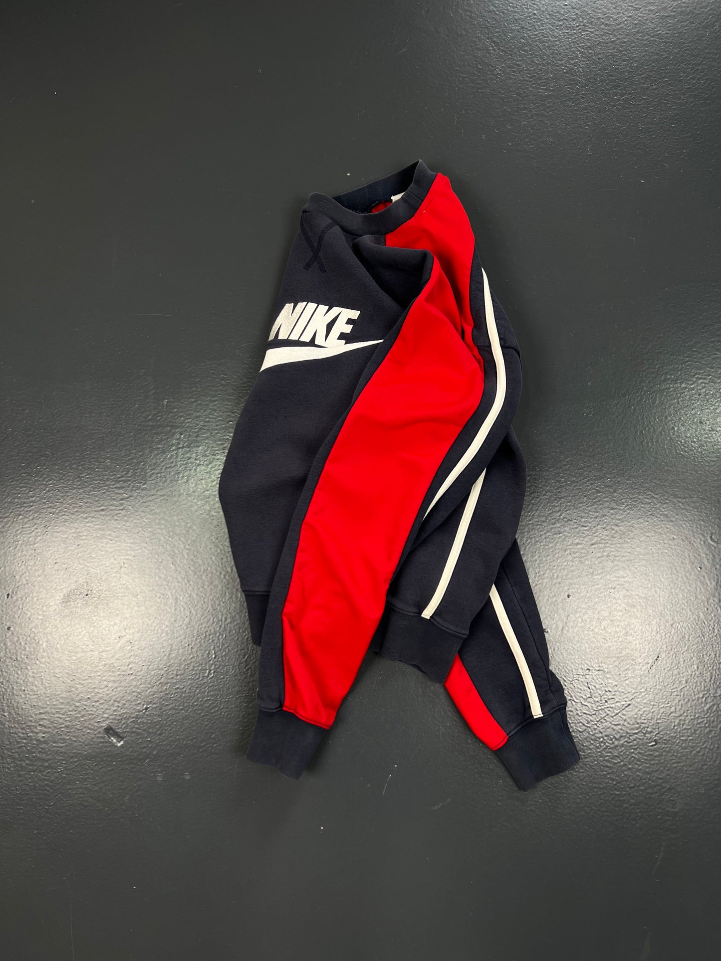 SUDADERA NIKE VINTAGE 00'S