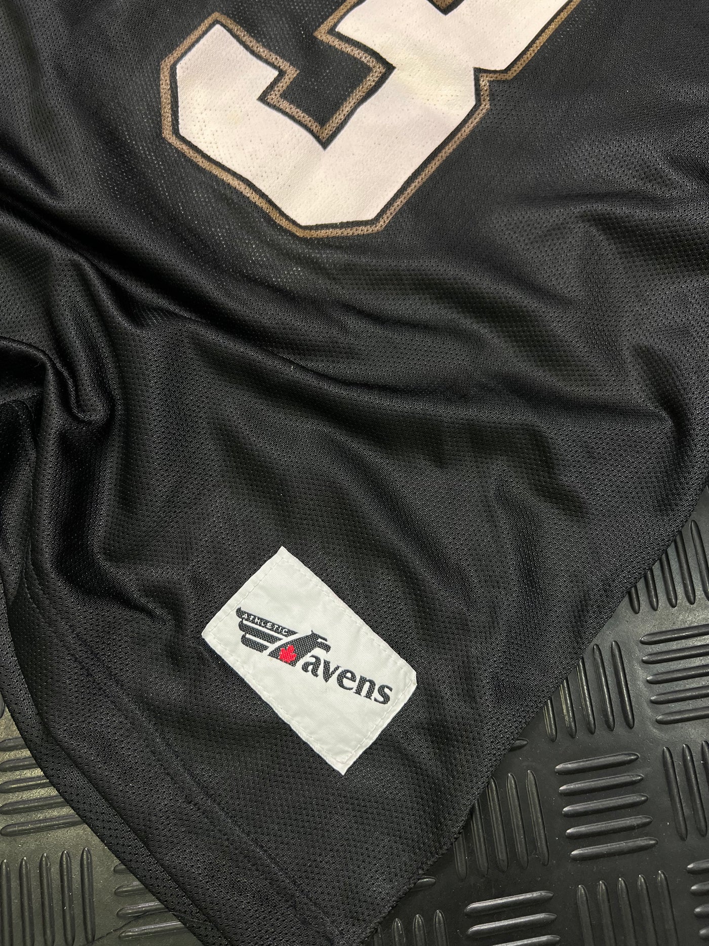 Detalle de etiqueta de camiseta NFL vintage