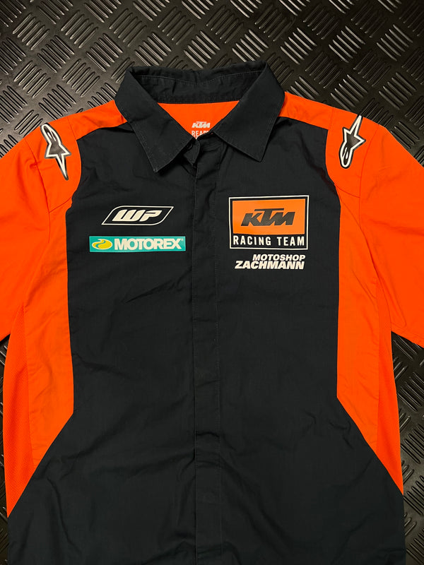Vista frontal de camisa KTM Racing Team vintage