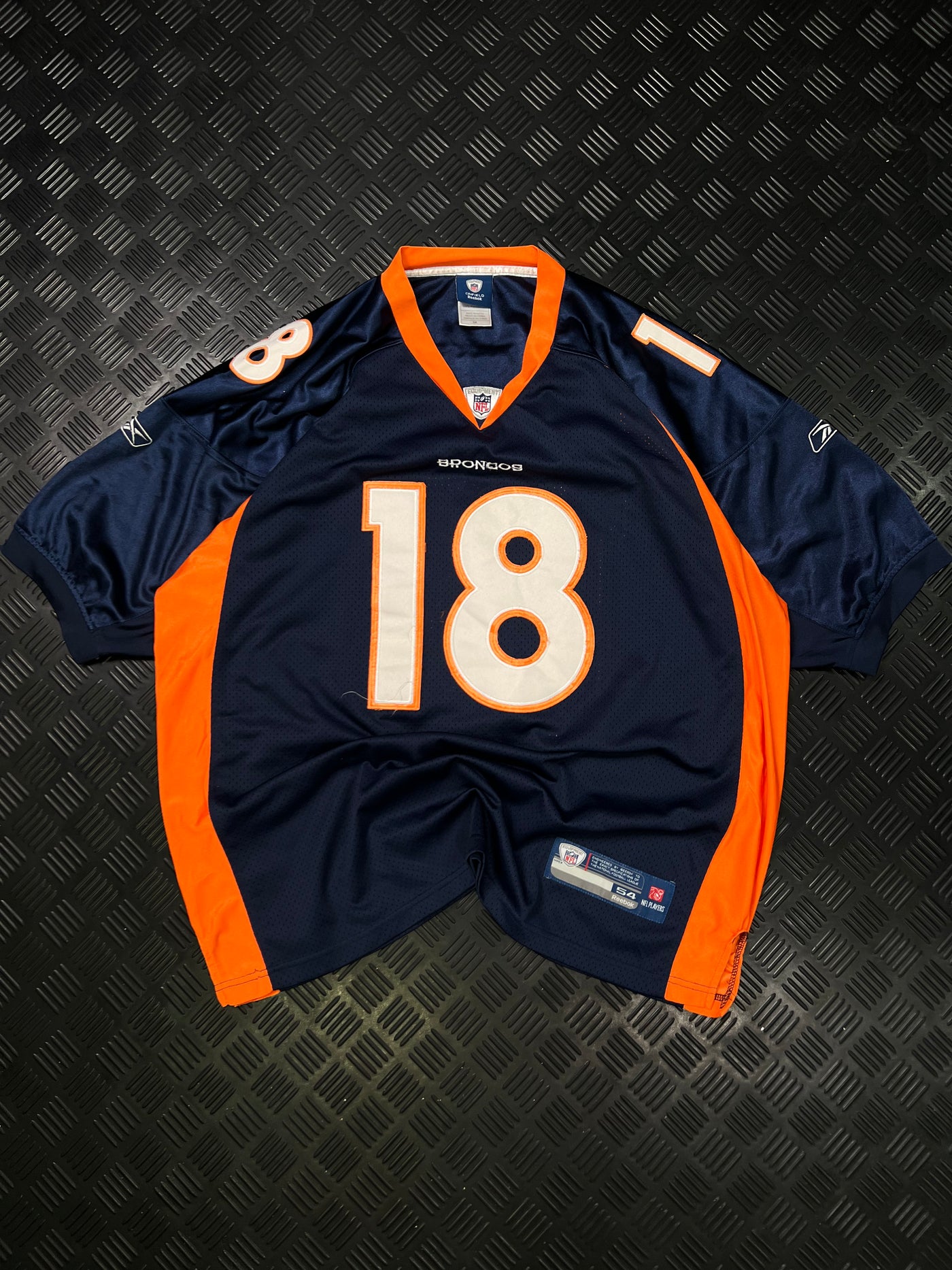 Vista frontal de camiseta NFL Reebok Denver Broncos Peyton Manning vintage