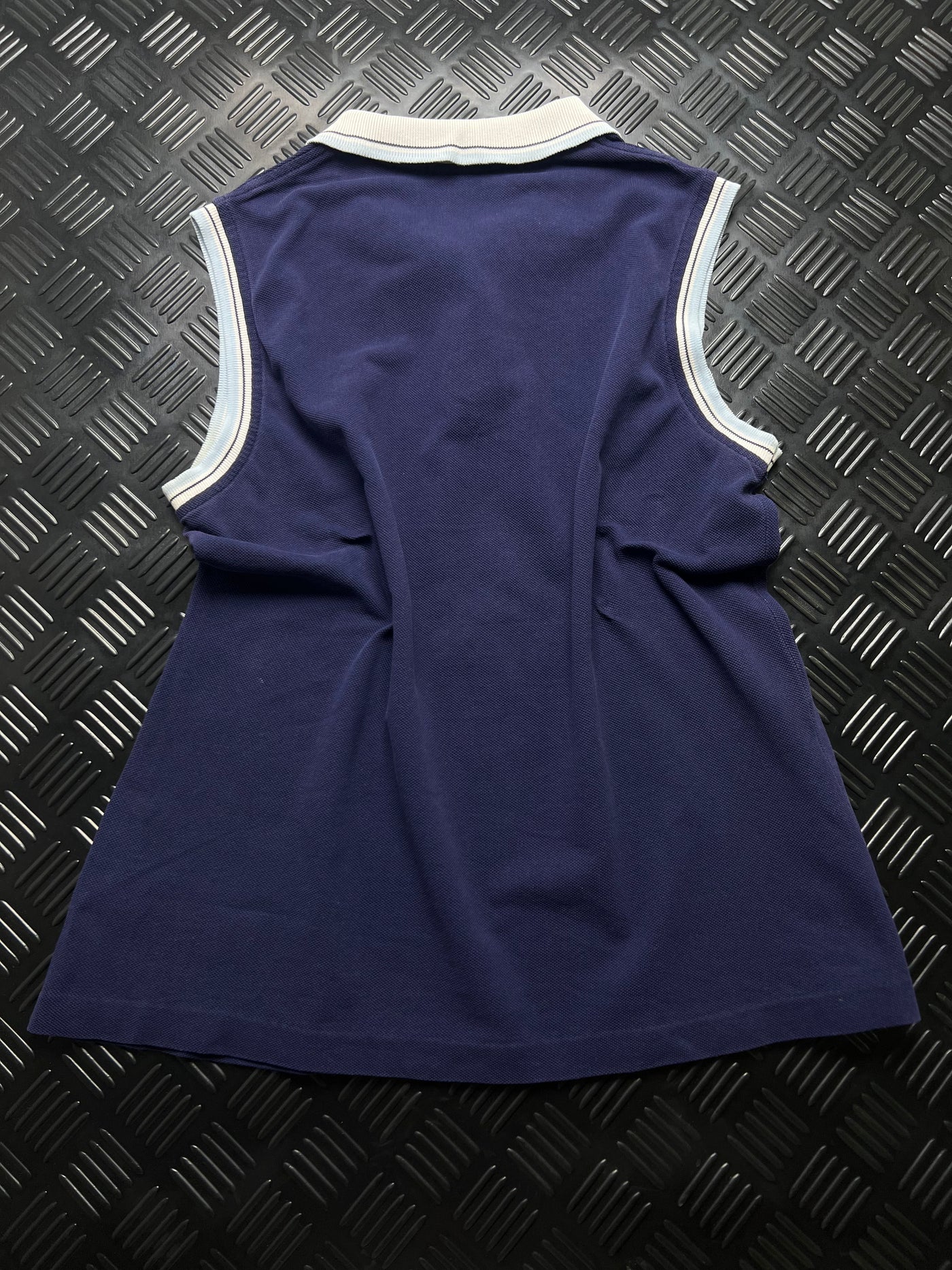 Vista trasera de vestido polo Burberrys azul marino