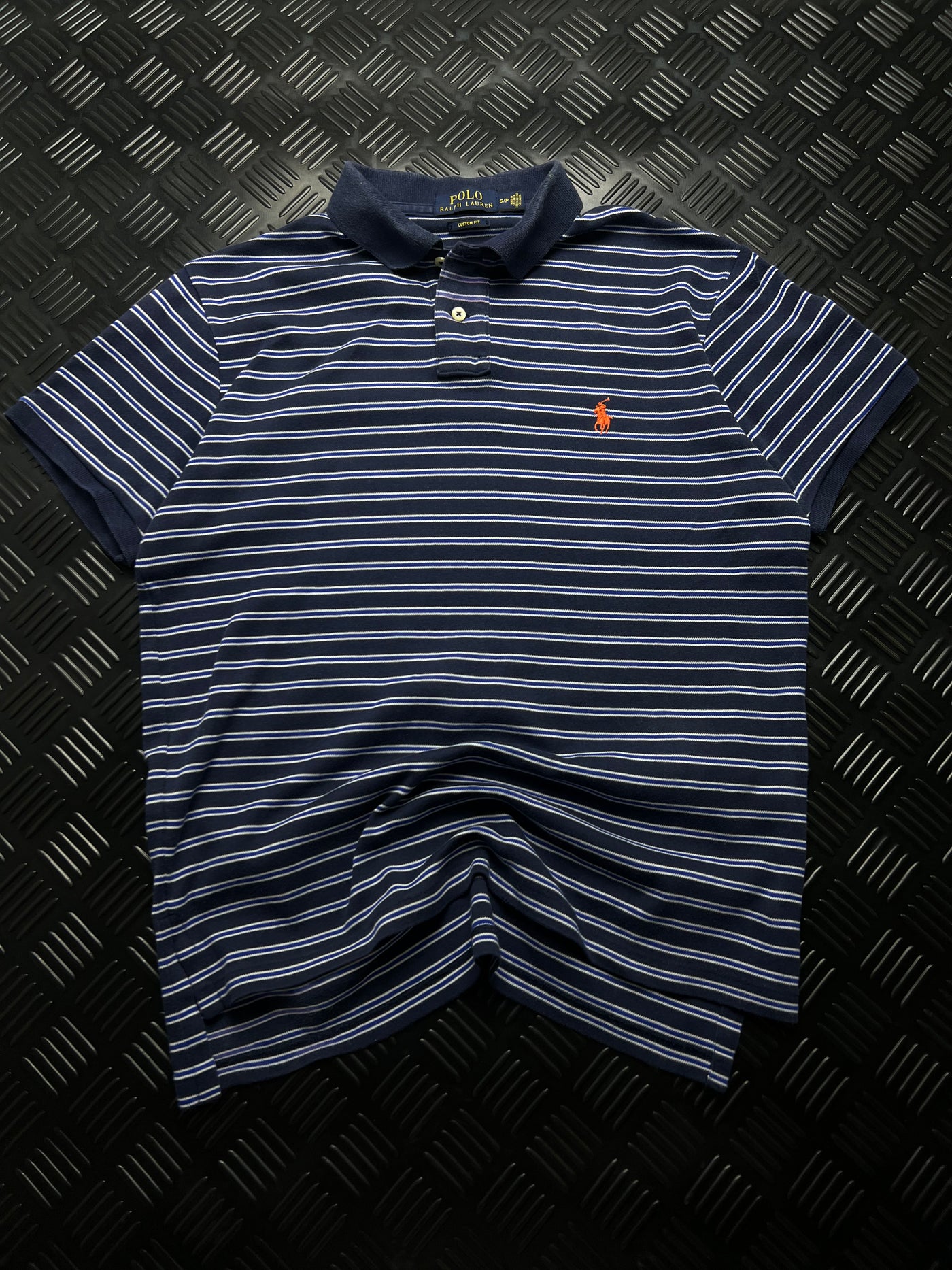 Vista frontal de polo Ralph Lauren de rayas talla S