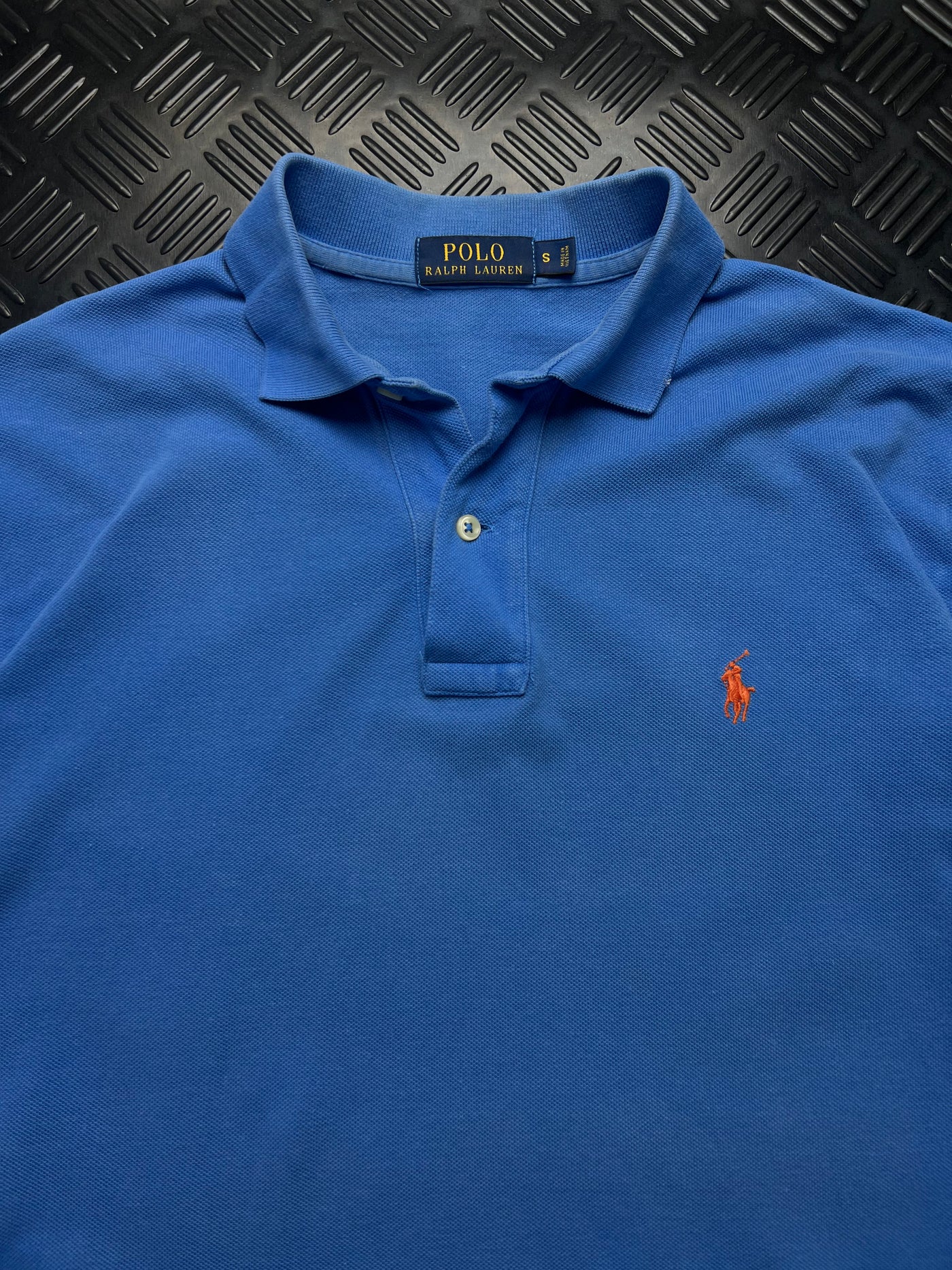 Detalle de polo Ralph Lauren azul talla S