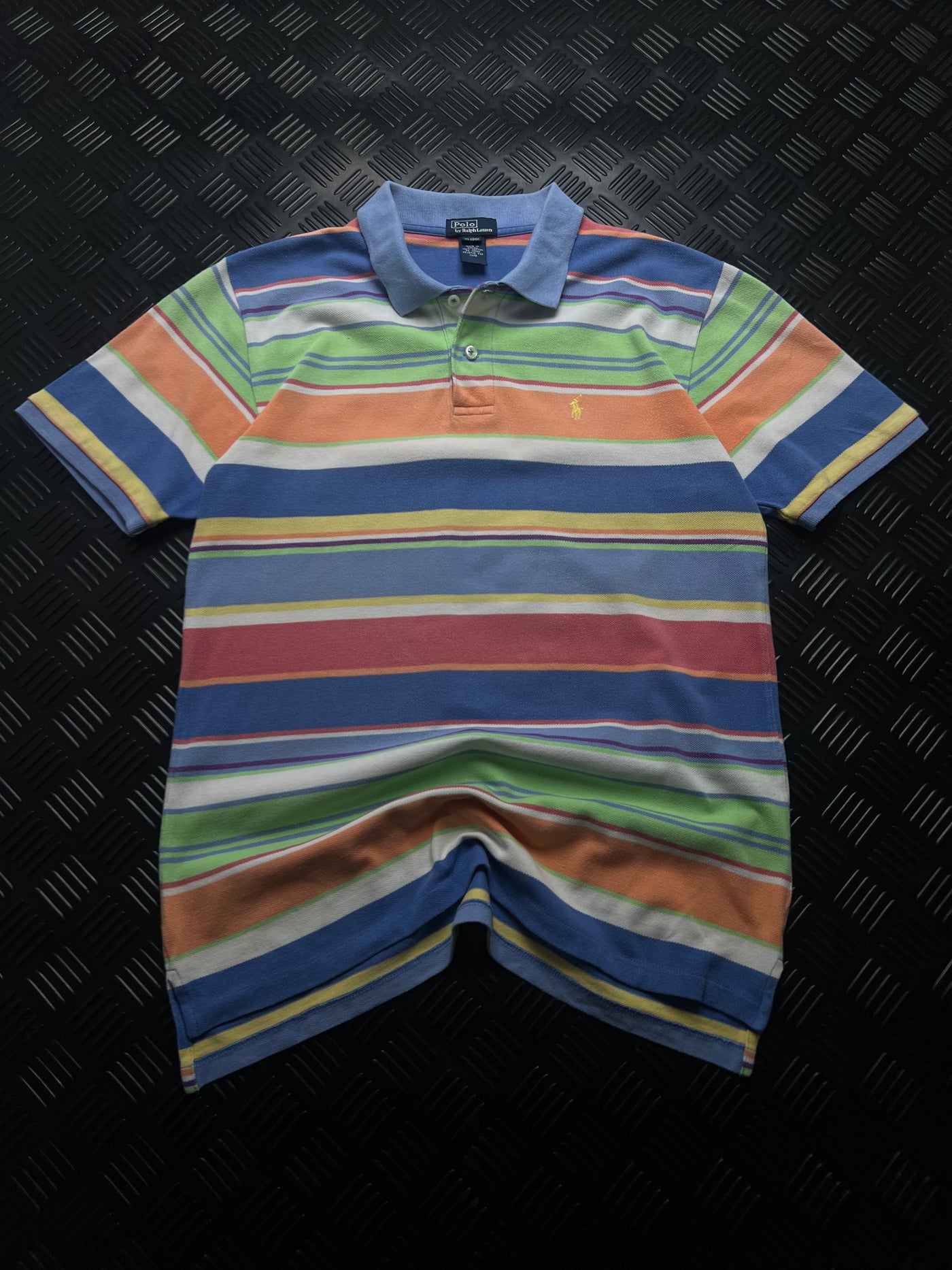 Vista frontal de polo Ralph Lauren de rayas multicolor