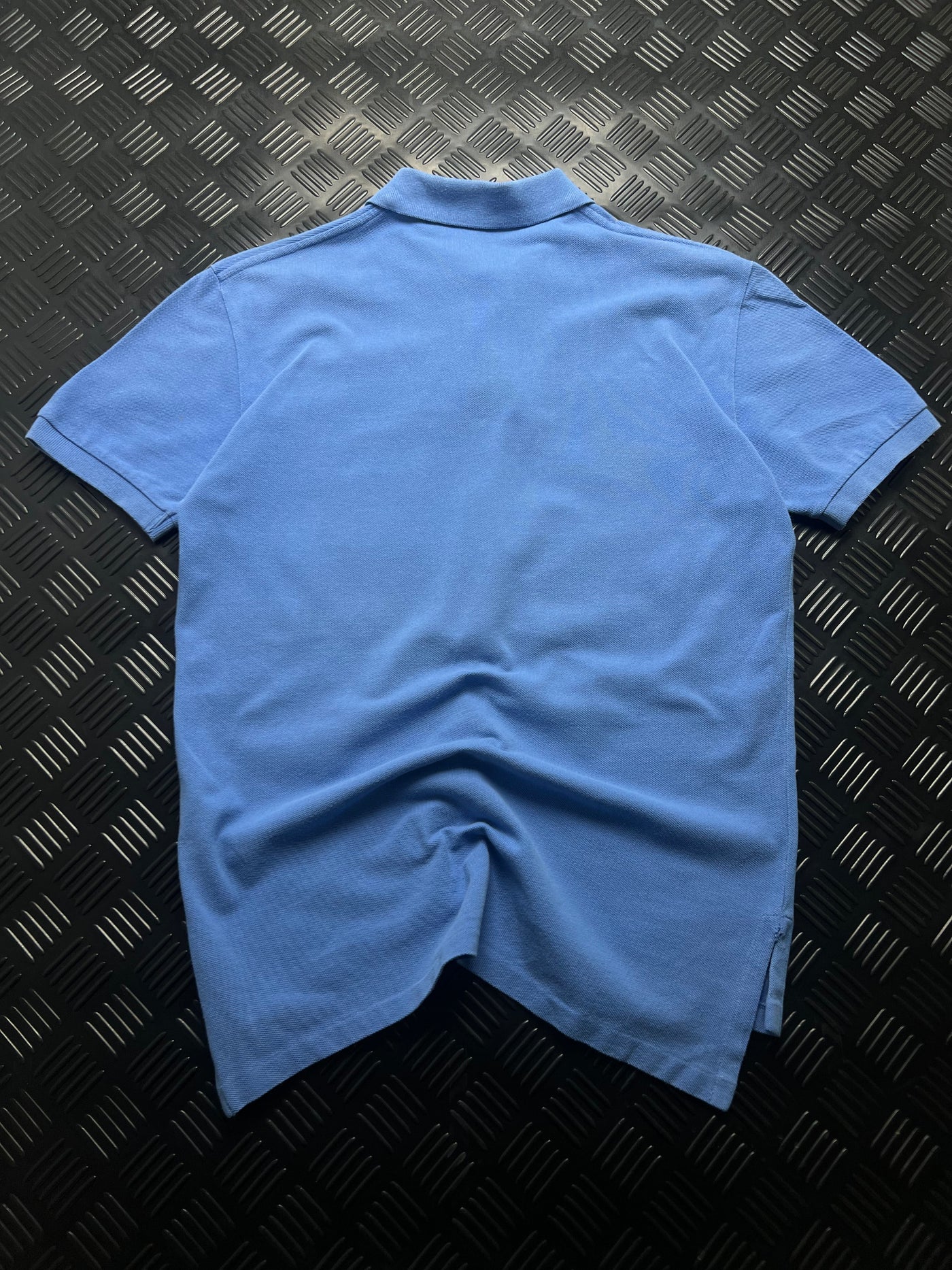 Vista trasera de polo Ralph Lauren azul