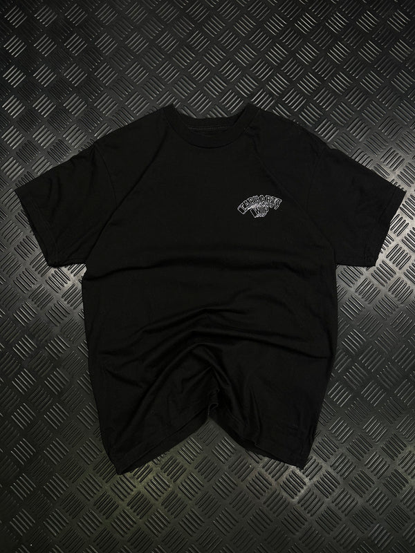 Vista frontal de camiseta Carhartt WIP negra