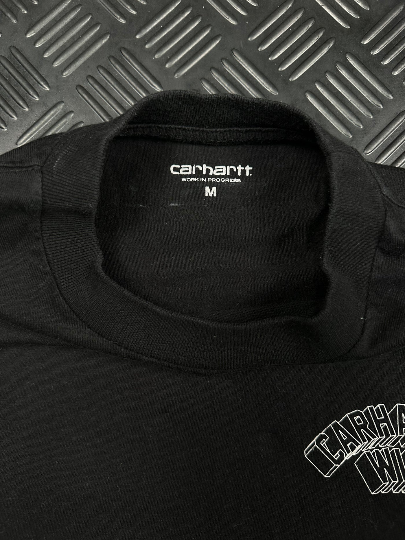 Detalle de etiqueta Carhartt WIP talla M