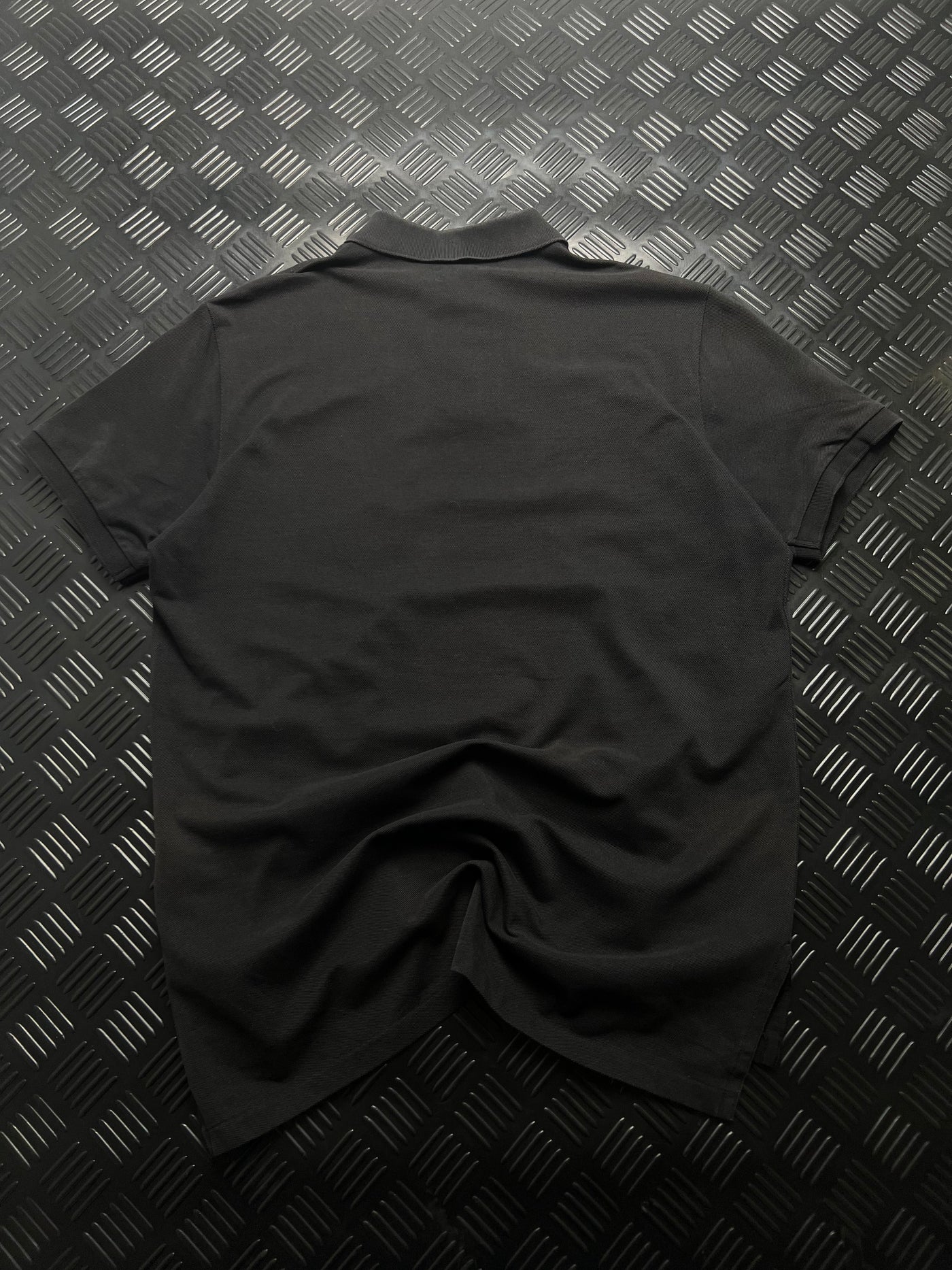 Vista trasera de polo ralph lauren custom fit negro