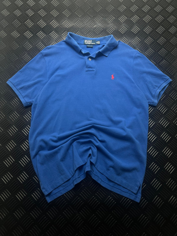 Vista frontal de polo ralph lauren slim fit azul