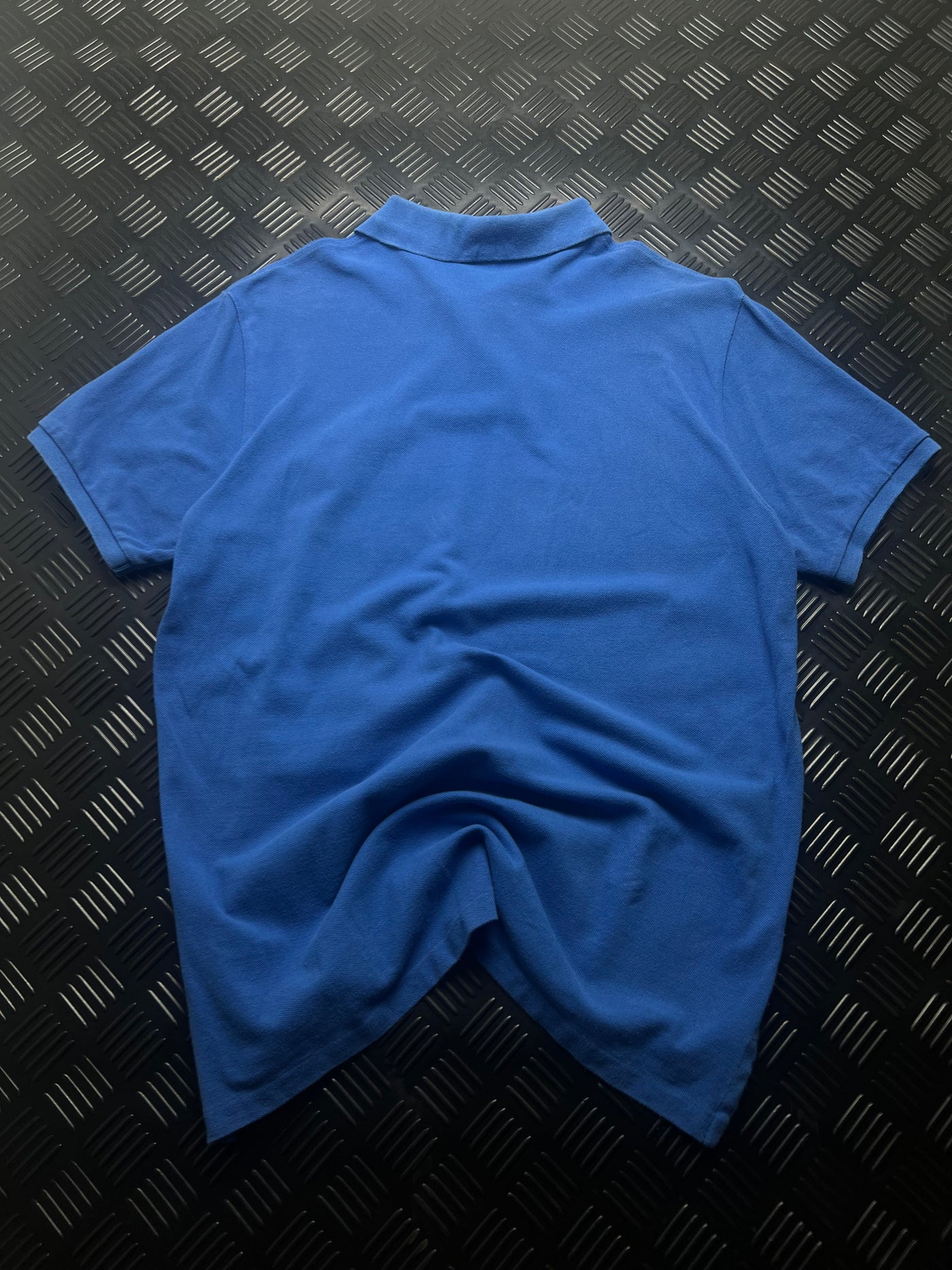 Vista trasera de polo ralph lauren slim fit azul