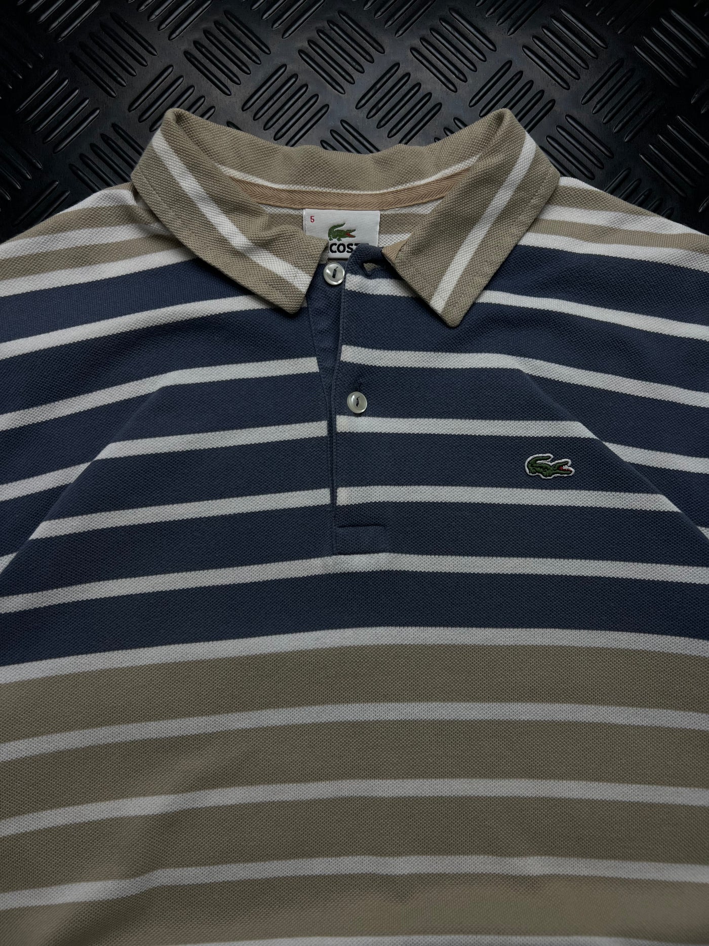 Detalle 4 de polo lacoste de rayas vintage