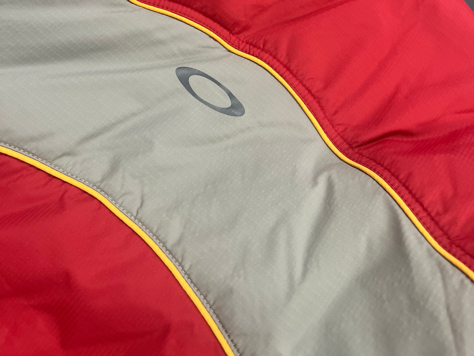 CHAQUETA OAKLEY TÉCNICA VINTAGE