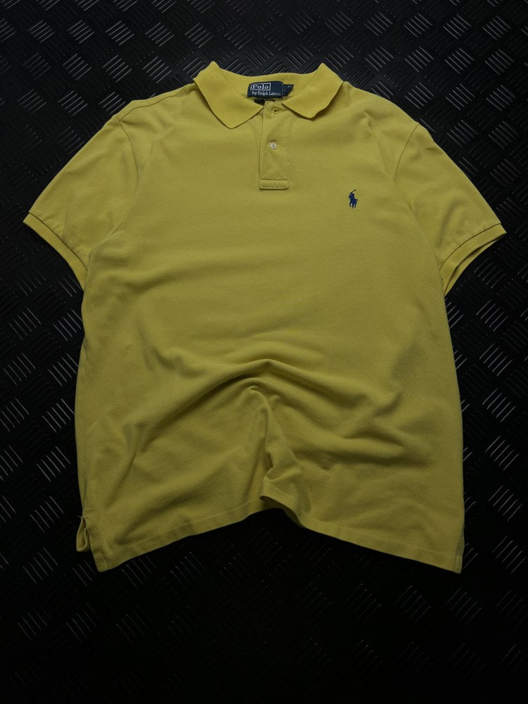 Vista frontal completa de polo ralph lauren