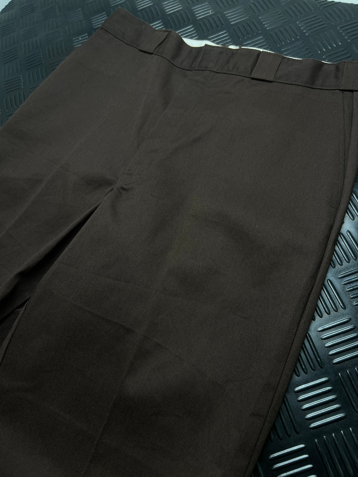 Detalle de pantalón dickies workwear