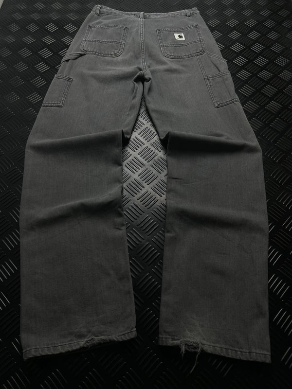 Vista trasera de pantalón vaquero carhartt carpenter