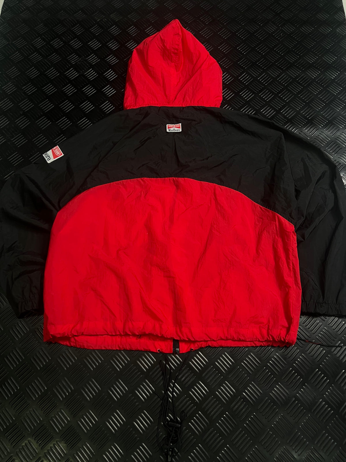 Vista trasera de chaqueta Marlboro Adventure Team