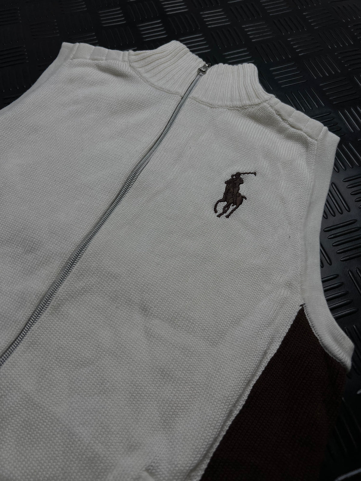 Ralph Lauren Golf: Chaleco blanco con cremallera y logo grande