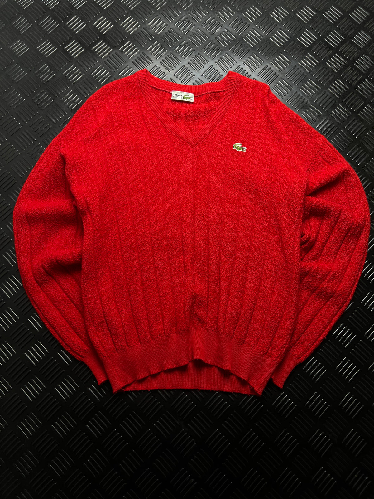 Lacoste: Jersey rojo con cuello de pico