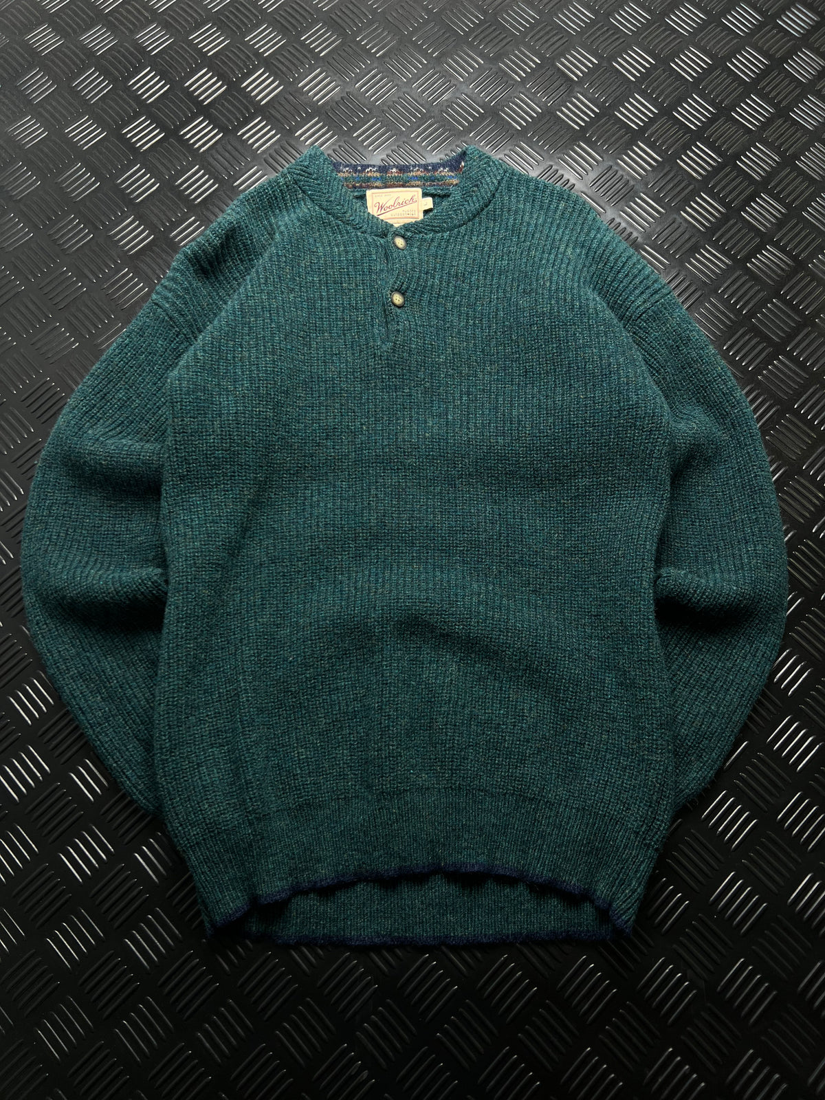 Woolrich: Jersey verde de punto con botones en cuello