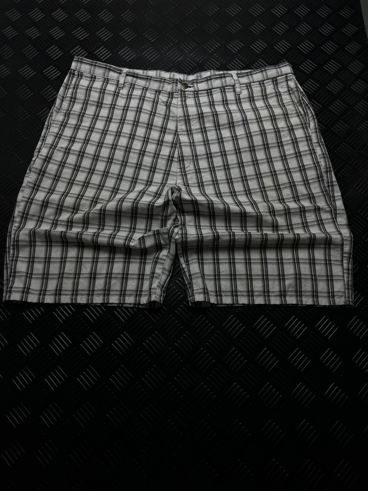 BERMUDAS DE CUADROS DICKIES · BLANCO / GRIS / NEGRO — vista delantera