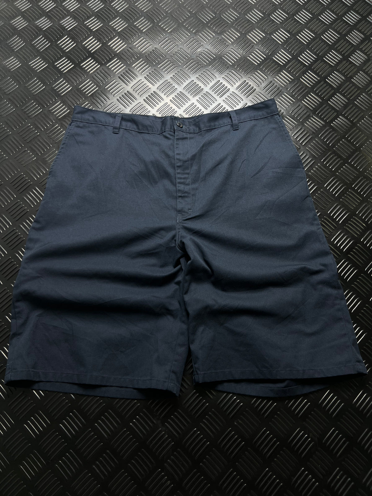 BERMUDAS DICKIES · AZUL MARINO — vista delantera