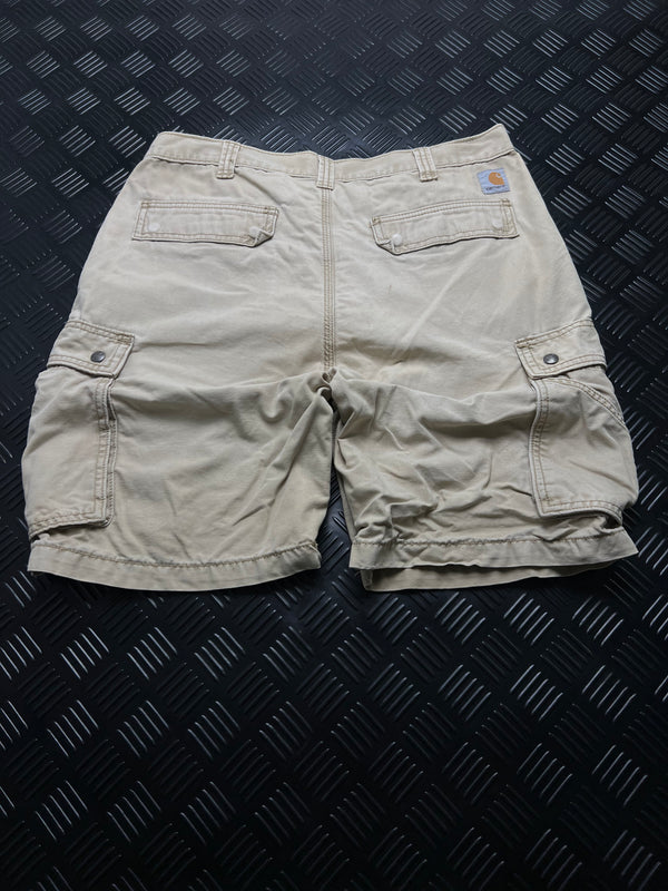 BERMUDAS CARGO CARHARTT · BEIGE — vista trasera