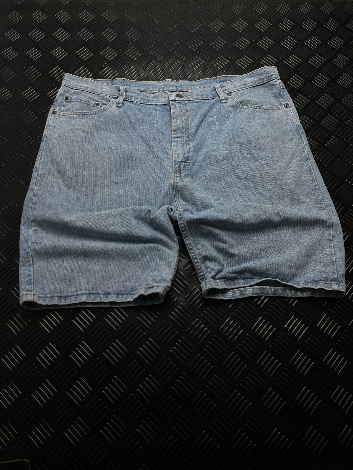 BERMUDAS VAQUERAS WRANGLER · AZUL CLARO — vista delantera