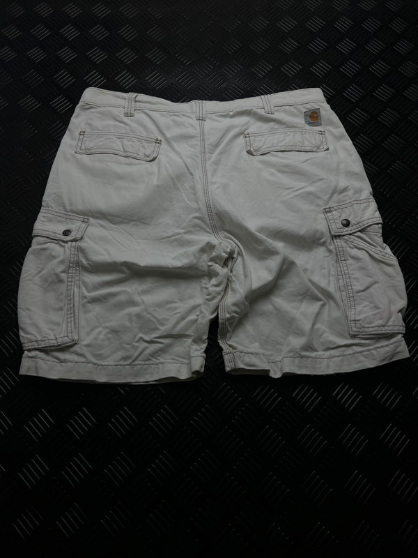 BERMUDAS CARGO CARHARTT · BEIGE CLARO — vista trasera