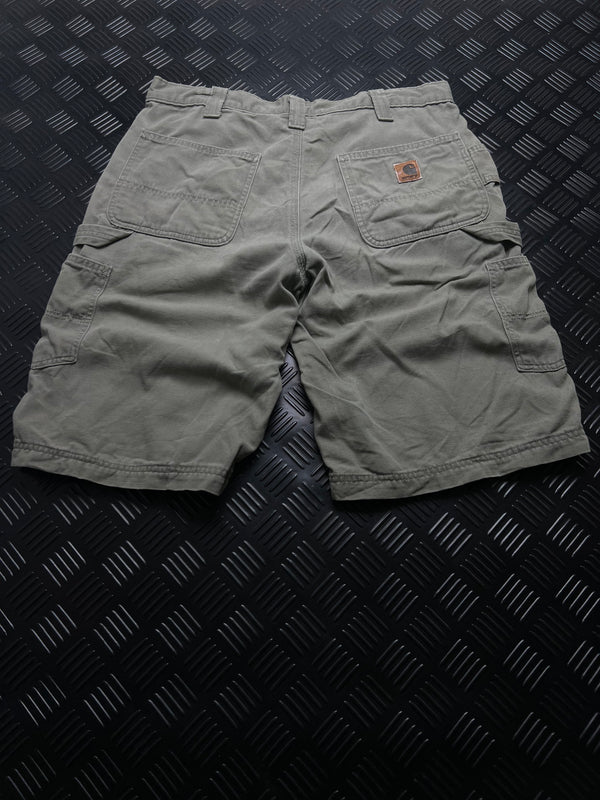 BERMUDAS CARHARTT · VERDE OLIVA — vista trasera